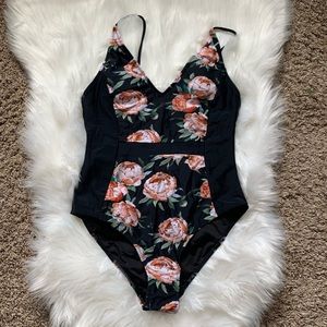 Cupshe One Piece Swimsuit